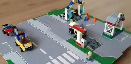 LEGO Set 60257 op een speelmat