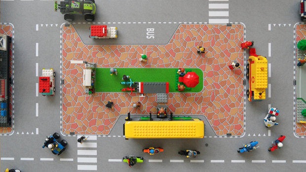 Speelmat voor LEGO City plein met bushaltes